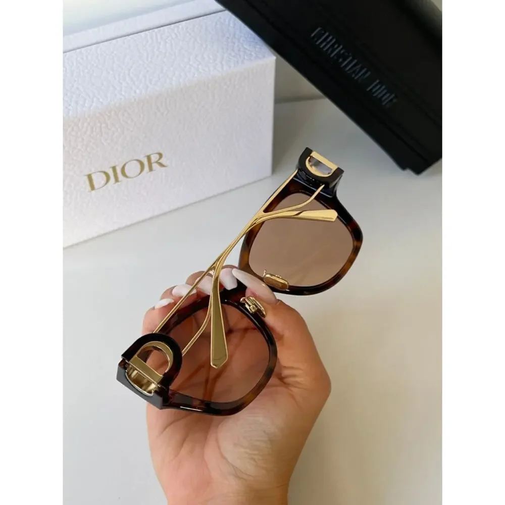 NEW Dior 30Montaigne B2U Brown Gold Cat Eye Sunglasses - Picture 4 of 9